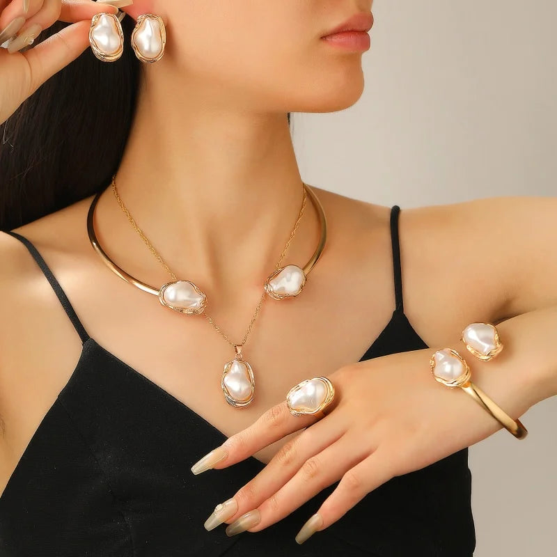 Women's Fashion Baroque Imitation Pearl Torque Necklace Jewelry Set