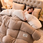 Thick Warm Velvet Quilt Blanket and Soft Lambswool Throw