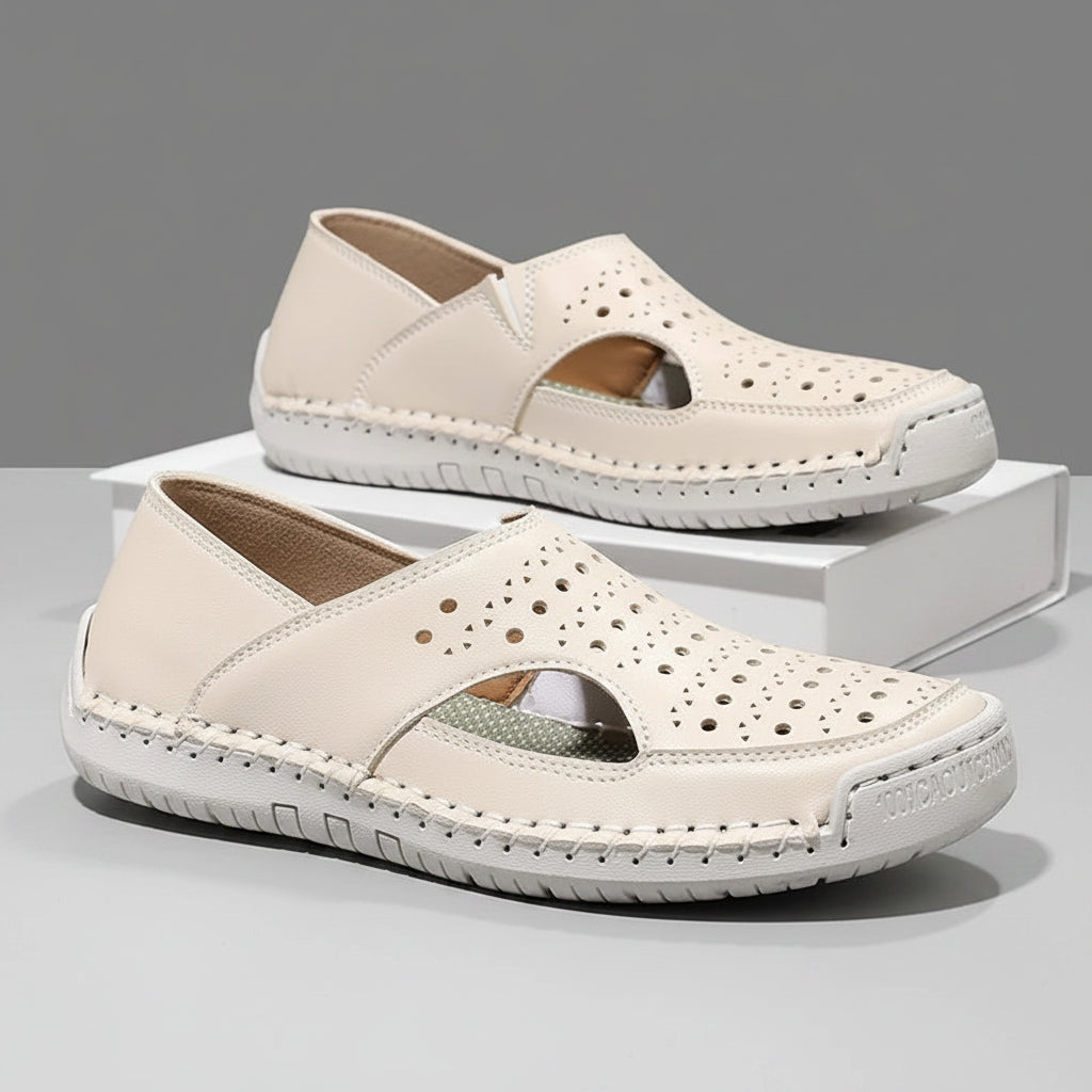 Hand-Sewn Leather Hollow-Out Sandals Unisex Casual Outdoor Walking Shoes