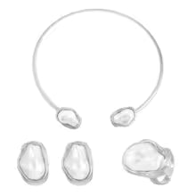 Women's Fashion Baroque Imitation Pearl Torque Necklace Jewelry Set