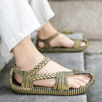 Men's Straw Summer Sandals Buckle Strap Casual Flip-Flops
