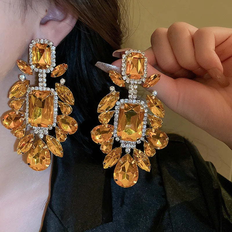 Women's Trendy Rhinestone Geometric Retro Exaggerated Drop Earrings
