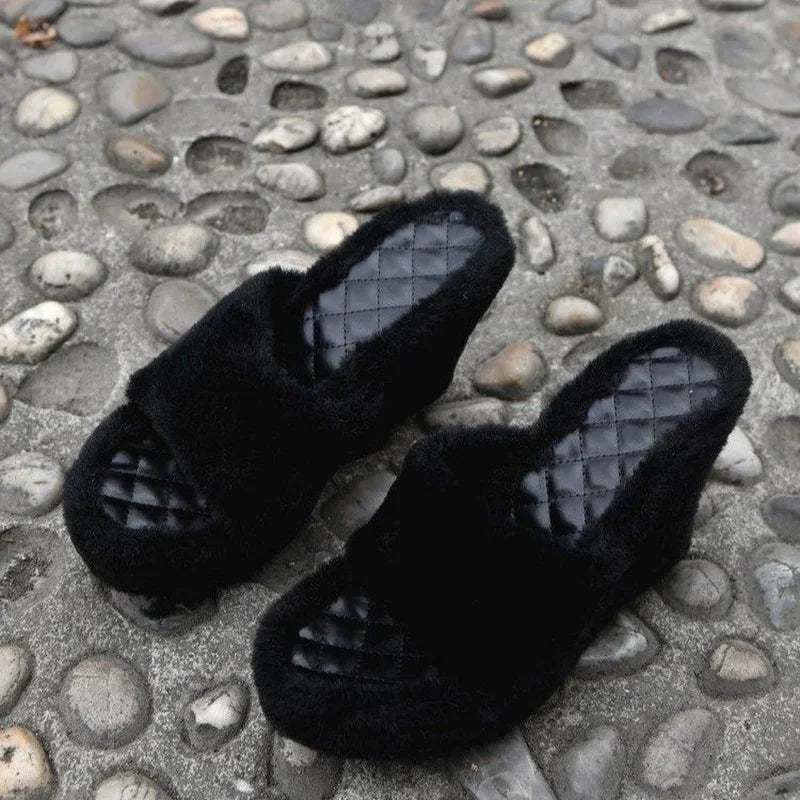 Women's Trendy Furry Wedge High Heel Slide Slippers