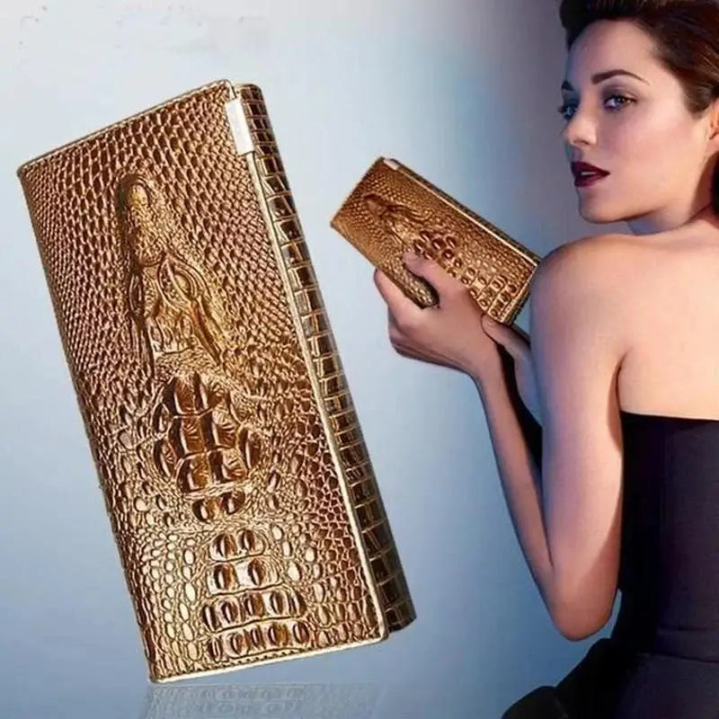 Women's Alligator Pattern Leather Clutch Wallet